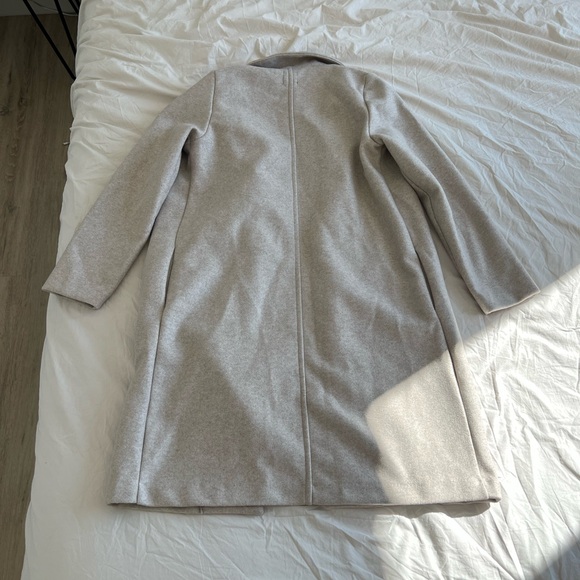 Zara coat - Picture 3 of 3
